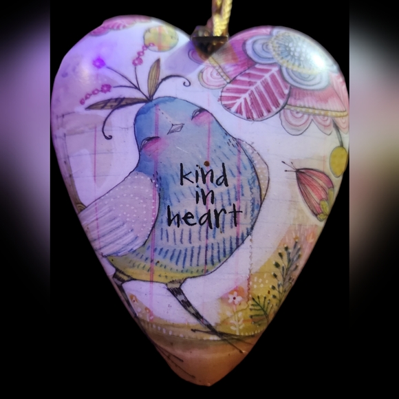 Kind in Heart Art Heart Sculpture - Picture 4 of 6